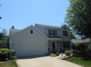 283 Valley Ridge Dr, Sun Prairie, WI 53590