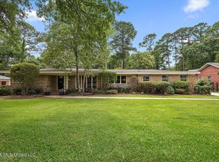 3669 Cavalier Dr, Jackson, MS 39216