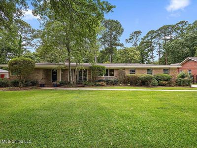3669 Cavalier Dr, Jackson, MS, 39216