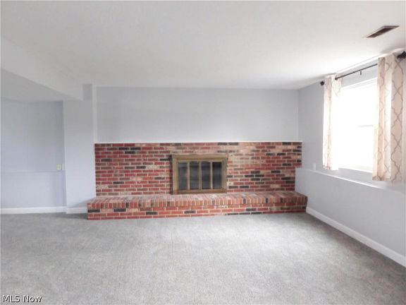 5th image of 2963 Saybrooke Blvd