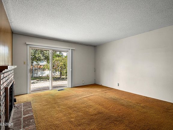5th image of 2055 Windsor Way
