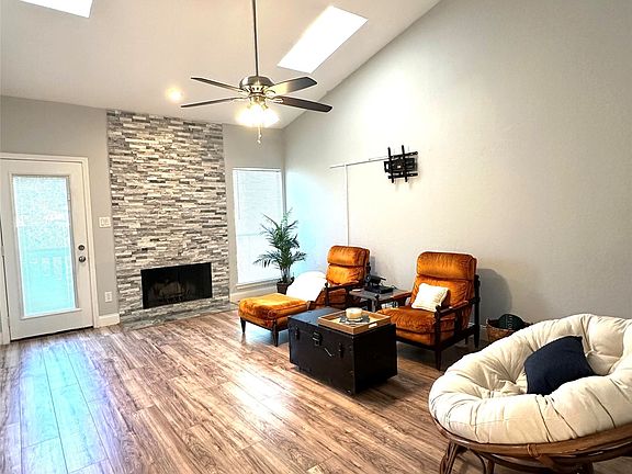 2nd image of 5616 Preston Oaks Rd APT 1212