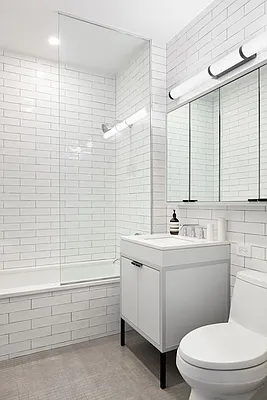 Sold by 184 Kent  | media 9