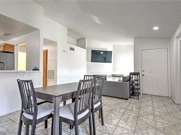 3rd image of 1800 Edmond St Unit 250