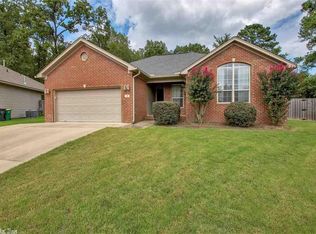 29 Cobblestone Creek Ct, Little Rock, AR 72210