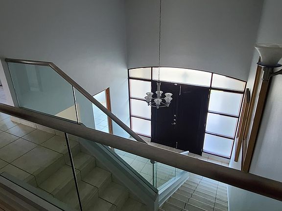 2nd image of 514 Calle Mar Caribe
