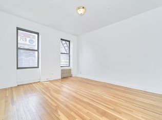 353 W 44th St APT 4A, New York, NY 10036