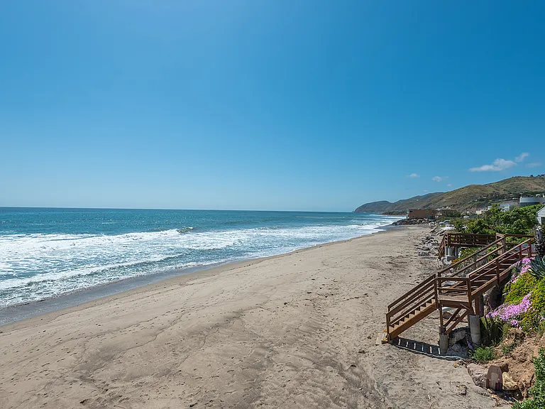 11844 Beach Club Way — Photo 34
