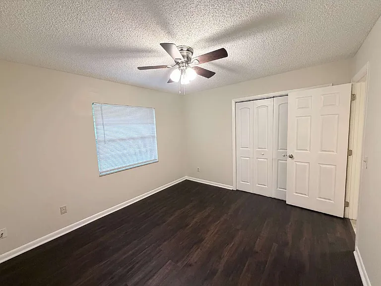 702 W Park St #702 — Photo 6