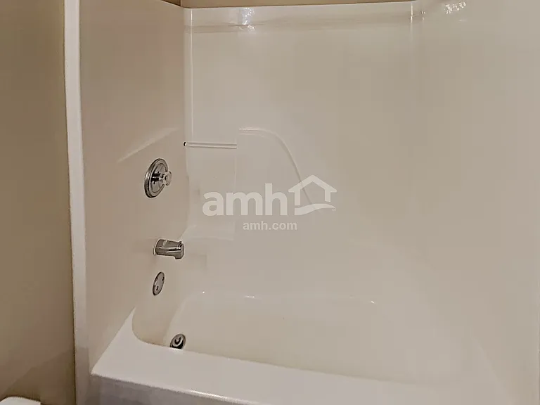 4865 Lake Park Ln — Photo 17