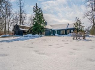 4574 Becker Rd, Brewerton, NY 13029