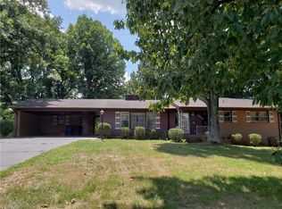 4340 Compton Dr, Winston Salem, NC 27107