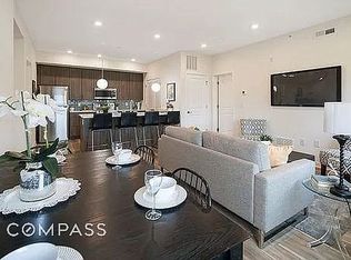 87 Berry St #3, Brooklyn, NY 11249