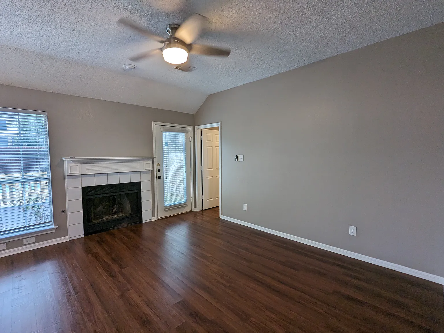 3 bed, 1674 sqft, $2,250 — Photo 4
