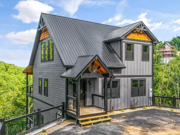 3414 Sugar Maple Loop Rd, Sevierville, TN 37862