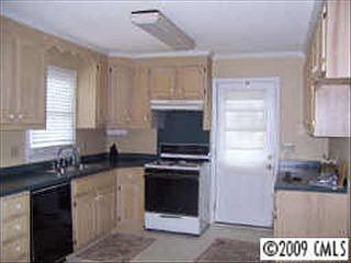 2nd image of 1008 Wilkerson St