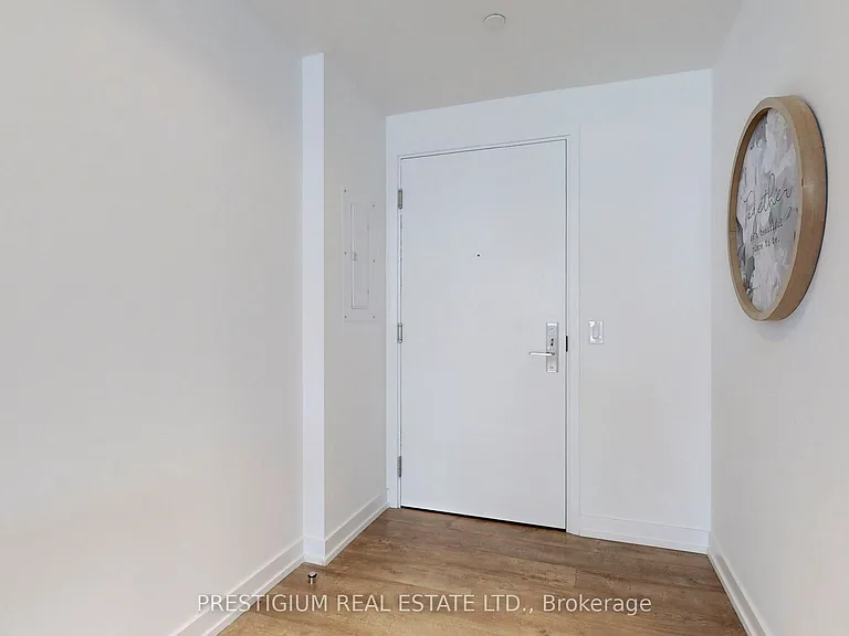 20 Edward St #Penthouse 02 — Photo 33