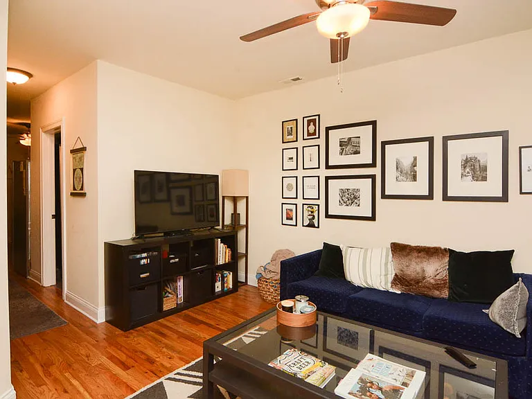 3833 N Paulina St #G — Photo 8