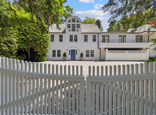 15 Mill Rd, New Canaan, CT 06840