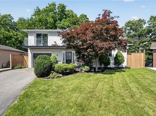 9 Leslie Dr, Hamilton, ON L8G 2P9