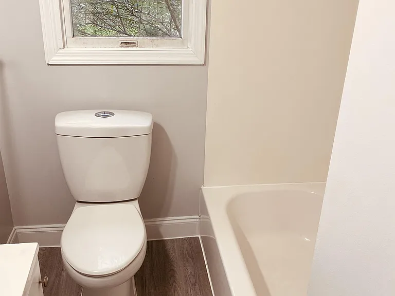 220 Brightside Ave — Photo 11