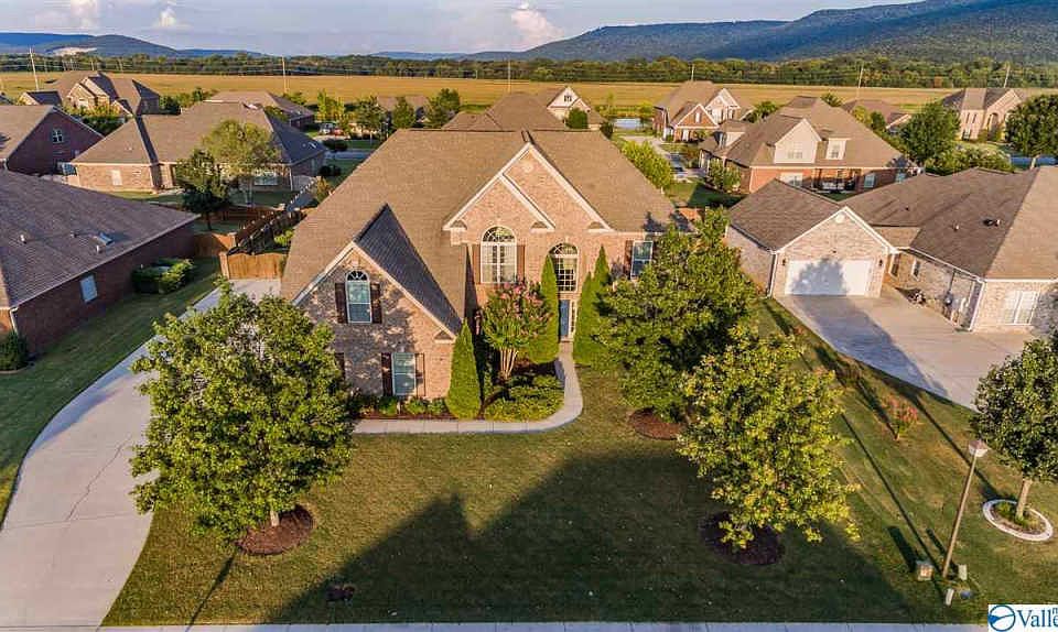 1st image of 3113 Stone Path Ln SE