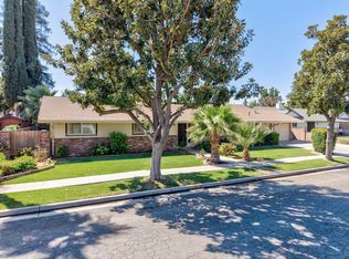 5170 E Huntington Ave, Fresno, CA 93727