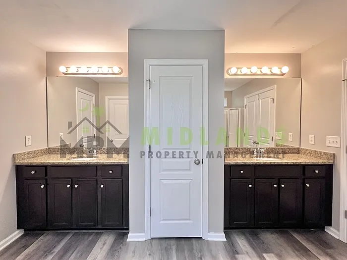 464 Edenhall Dr — Photo 37