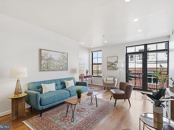 3rd image of 2412 17th St NW Unit 305