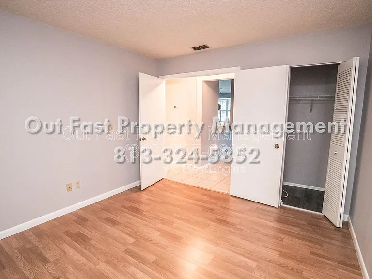 2764 Kavalier Dr — Photo 26