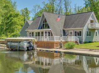 62359 Lagoon Dr, Cassopolis, MI 49031