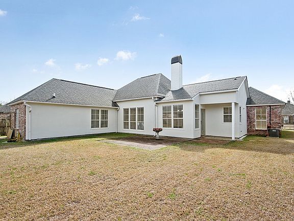 3rd image of 3587 Meadowland Ct