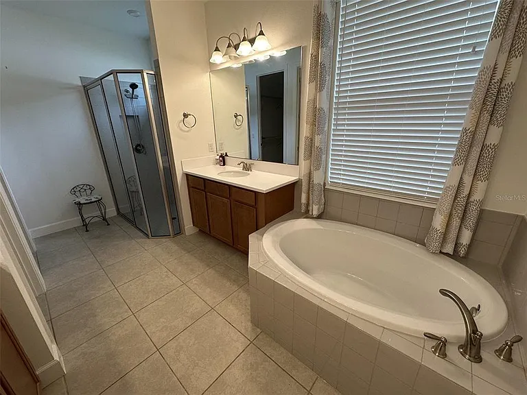1355 Zeek Ridge St — Photo 12