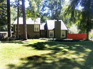 5 Heritage Trce, Newnan, GA 30263