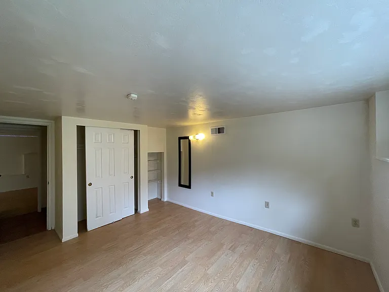 2376 Lk Wood Blvd — Photo 15