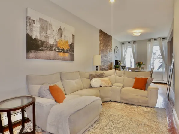 635 Garden Street image 1 of 25