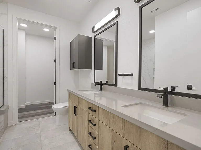 Portola at SouthGlenn — Photo 16