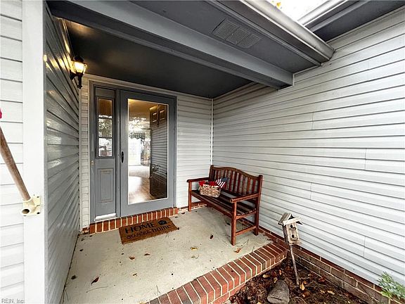 5th image of 1613 Flammarion Ct