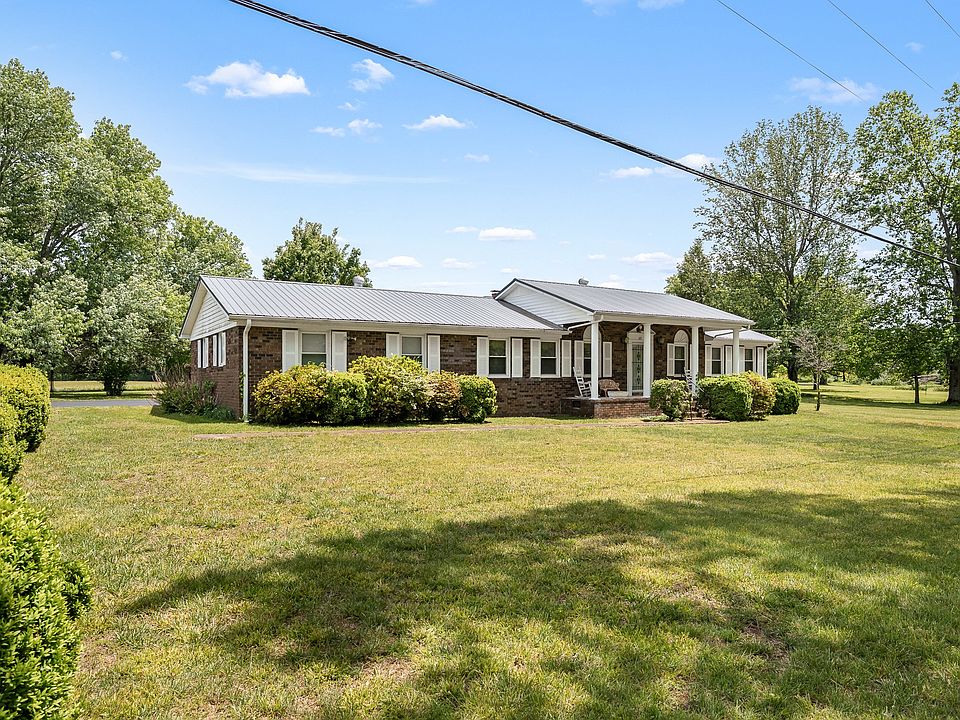 1st image of 369 Brandontown Rd