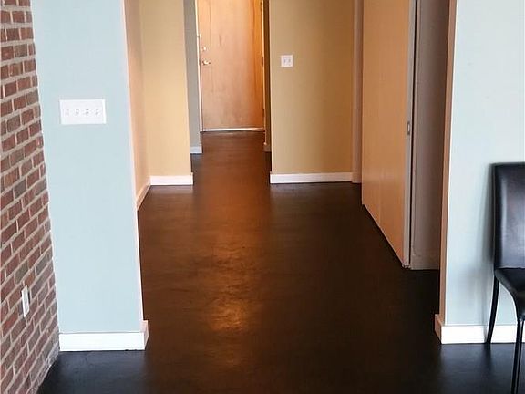 4th image of 175 2nd Street S McNulty Lofts #1006