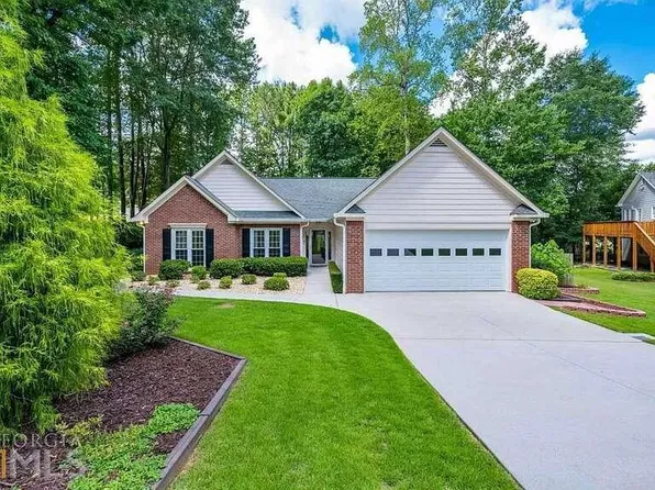 3281 Rock Creek Dr, Rex, GA 30273