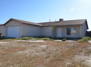 327 N Kittell Loop, Bloomfield, NM 87413