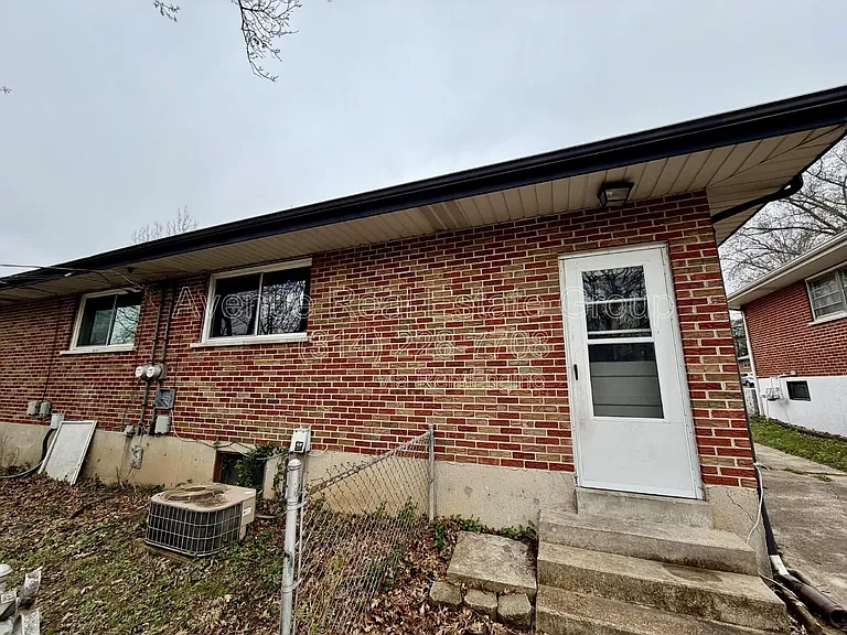 8821 McNulty Dr — Photo 6