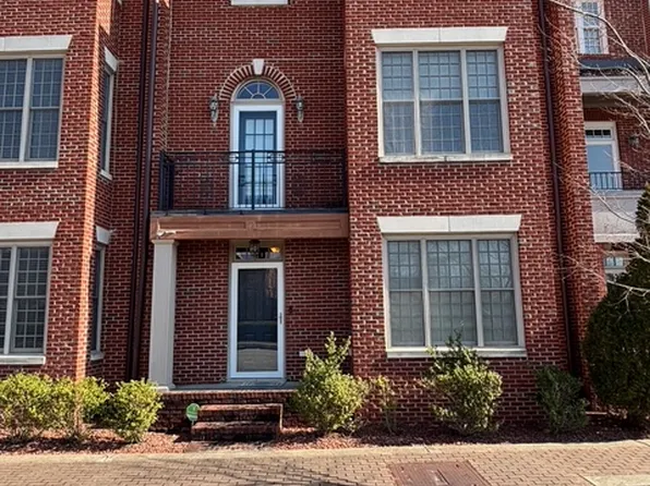 114 Pennmark Pl #1, Fayetteville, NC 28301