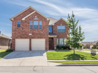 10100 Los Barros Trl, Fort Worth, TX 76177