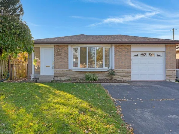 1166 Kathlene Ct, Cambridge, ON N3H 4P2