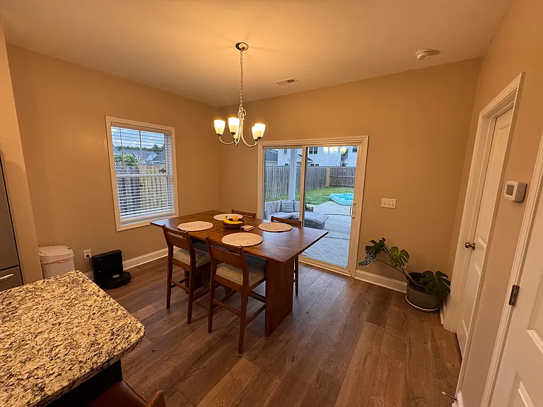 1448 Creek Bend Ter — Photo 5