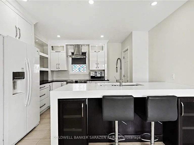 1103 Frances St — Photo 8