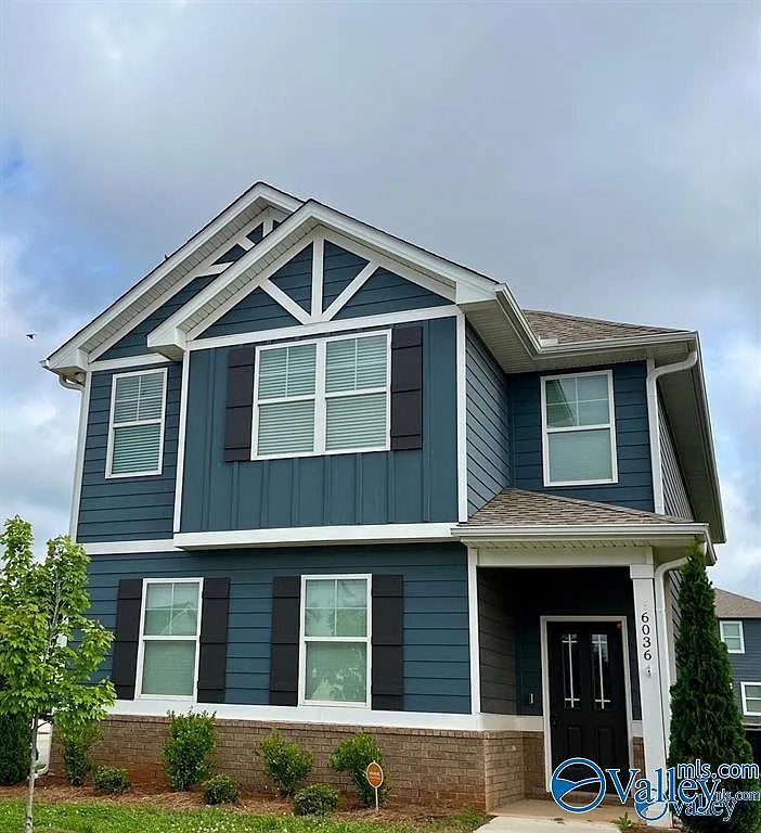 4 bed, 2.5 bath, 2047 sqft, $1,995 — Photo 1