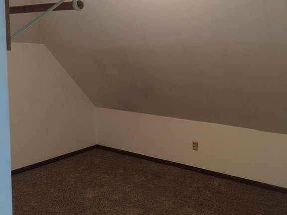 Extra room for studying, storage, or whatever you would like to use it for!!